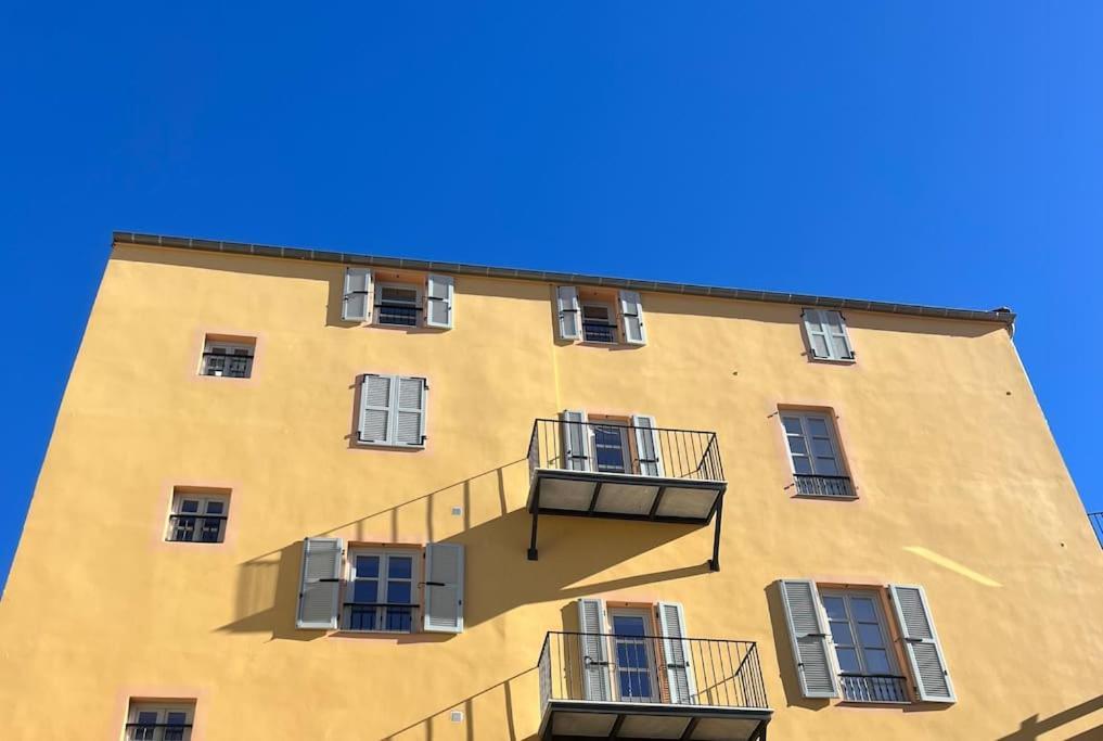 Palm Riviera Capucins - Vieille Ville De Menton - Vue Mer - Tout A Pieds Экстерьер фото